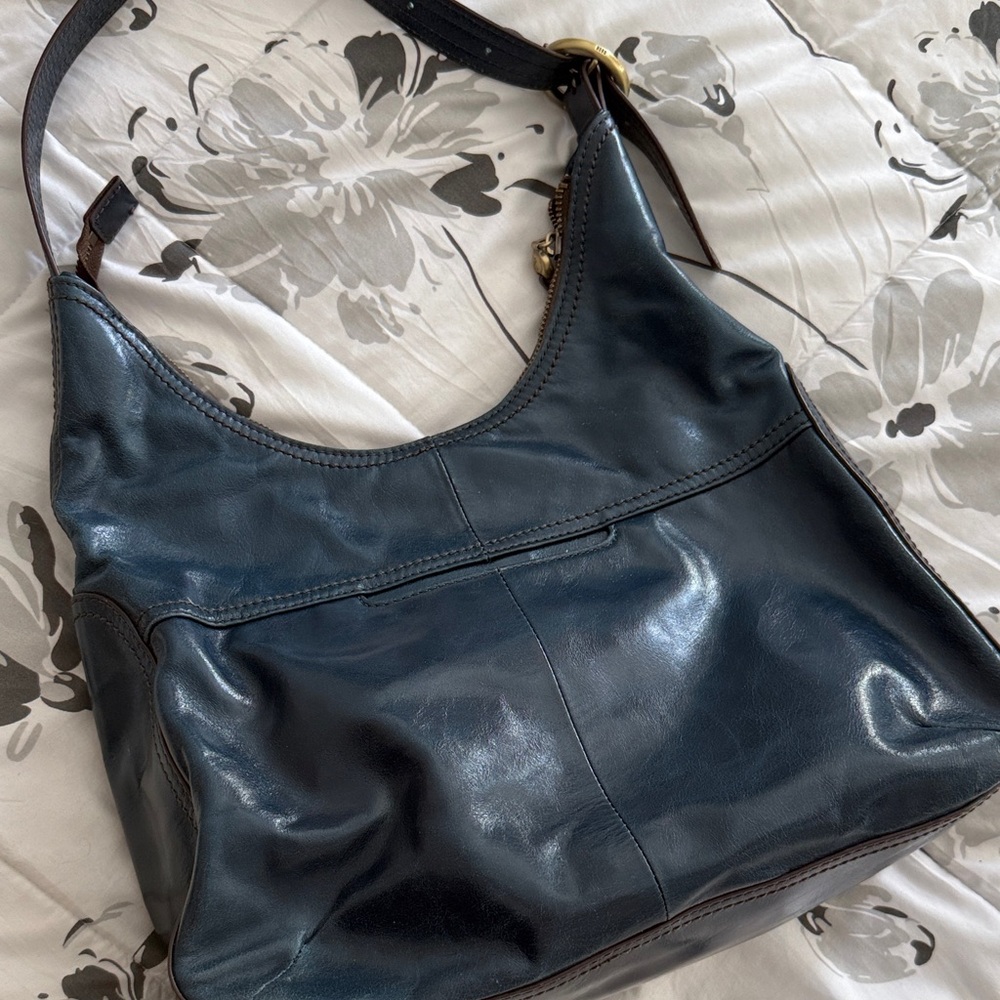 HOBO Teal Leather Shoulder Bag with Gold Hardware - Picture 3 of 9